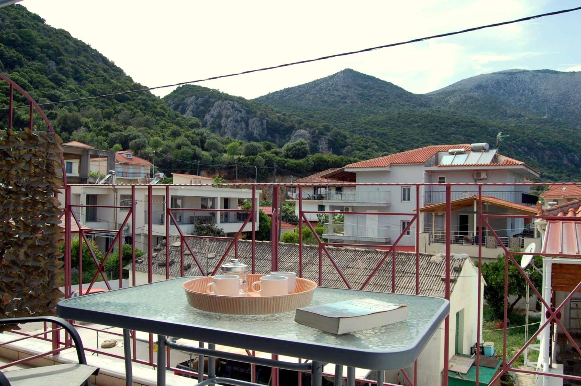 Alkyoni Apartments & Studios Poros  Buitenkant foto