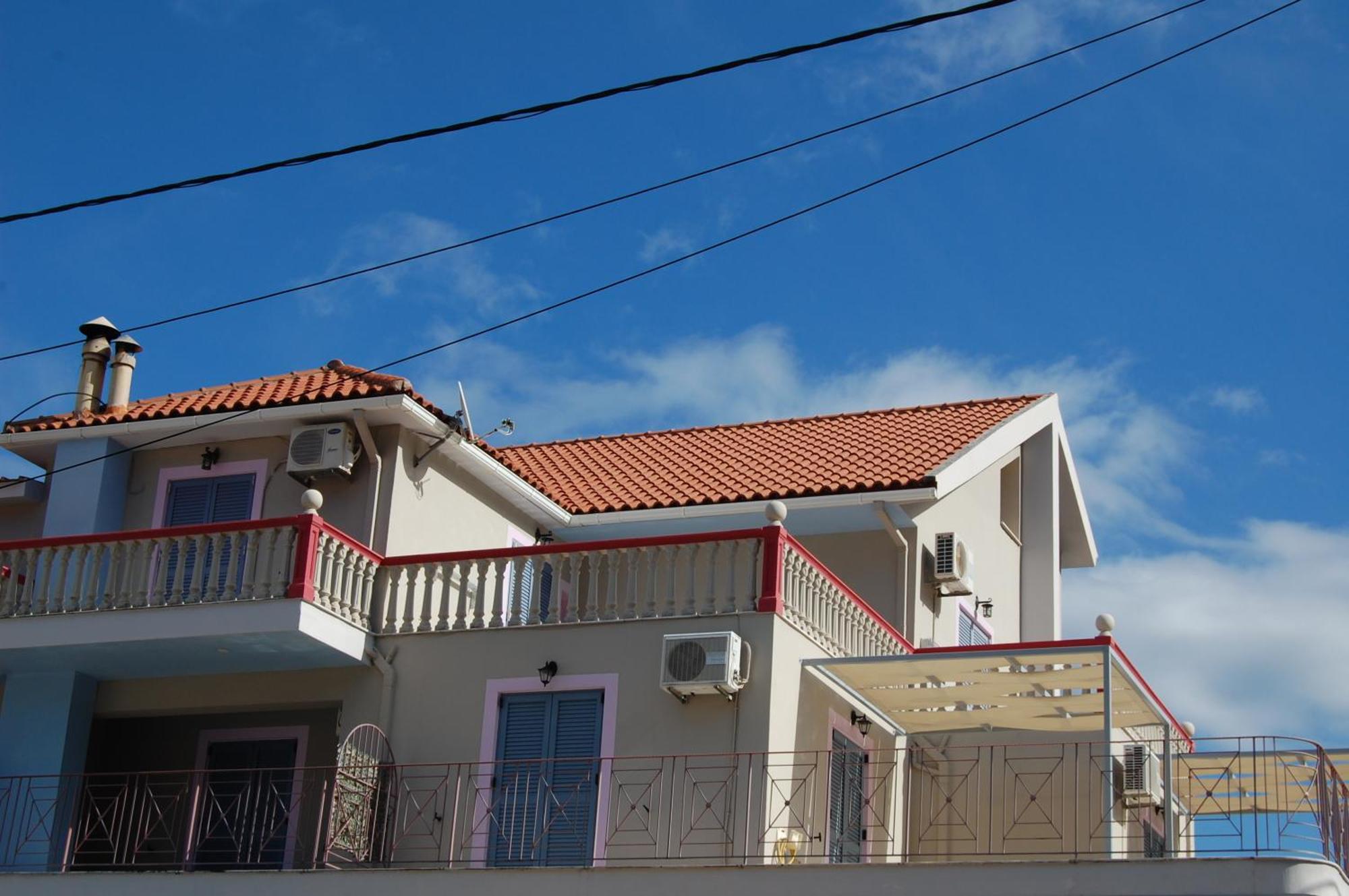 Alkyoni Apartments & Studios Poros  Buitenkant foto
